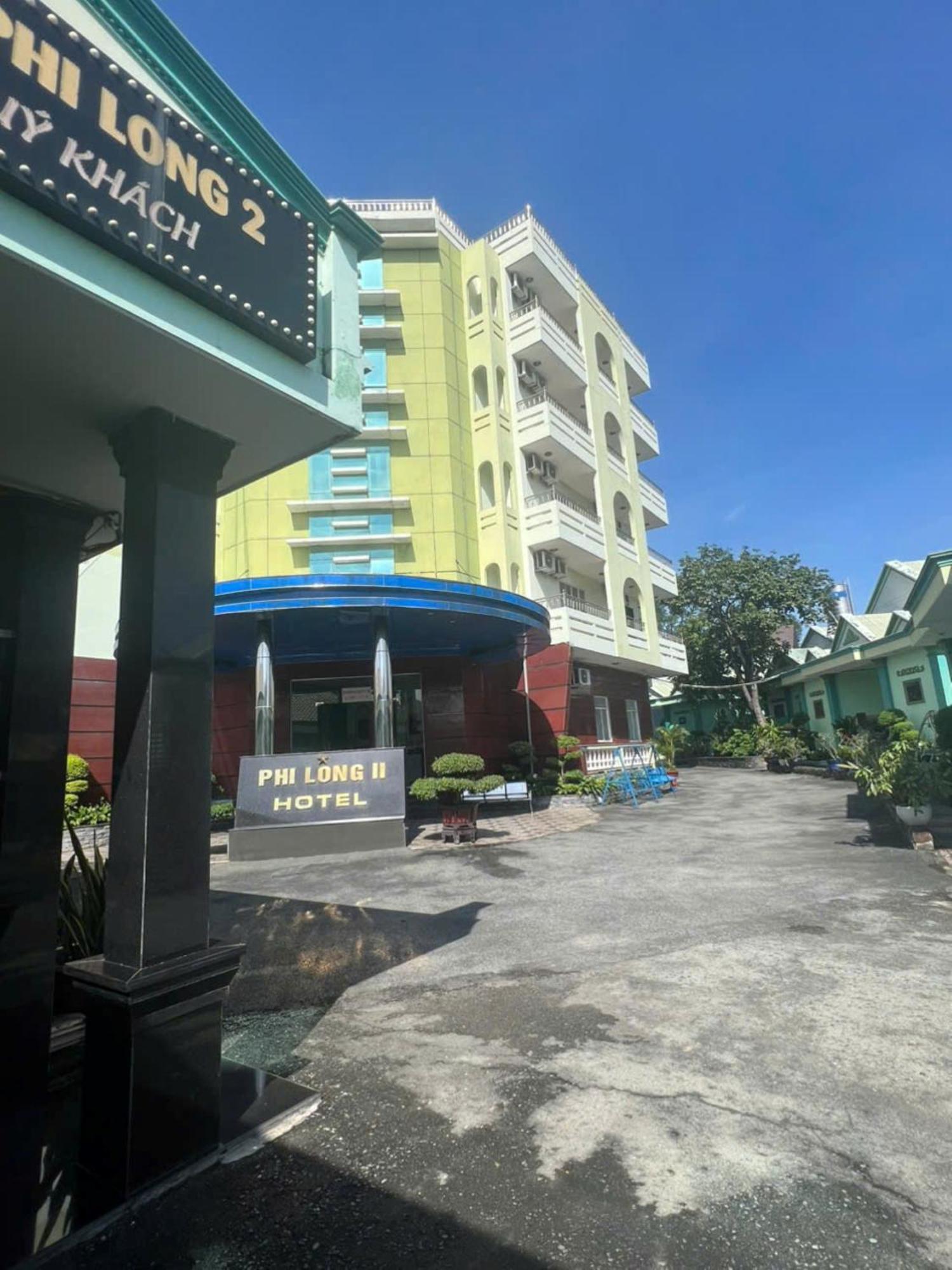 Phi Long 2 Hotel Thu Dau Mot Exterior foto
